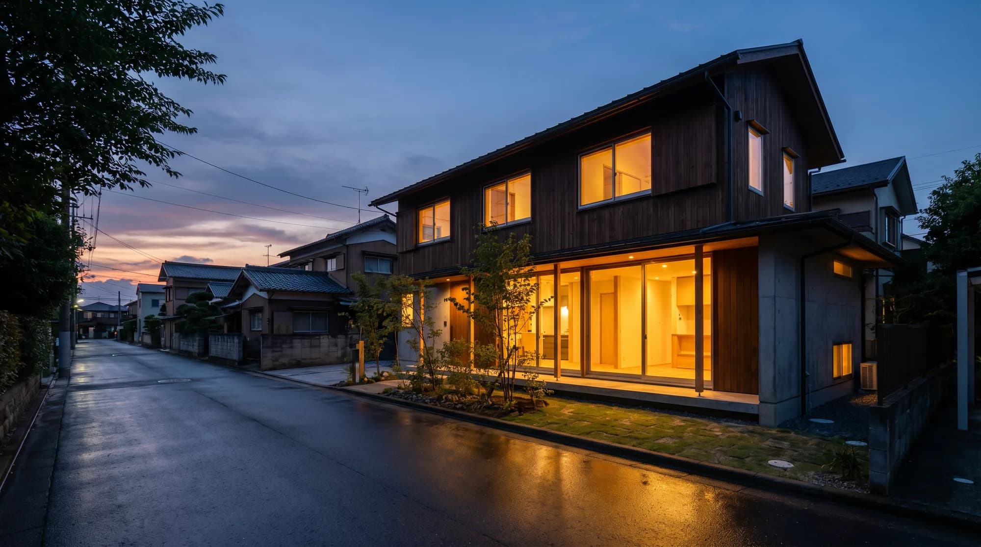 ガラスフィルム施工後の住宅外観